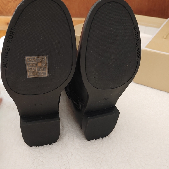 Michael Kors black kincaid embossed riding boots. Size 7.5 - Picture 7 of 12